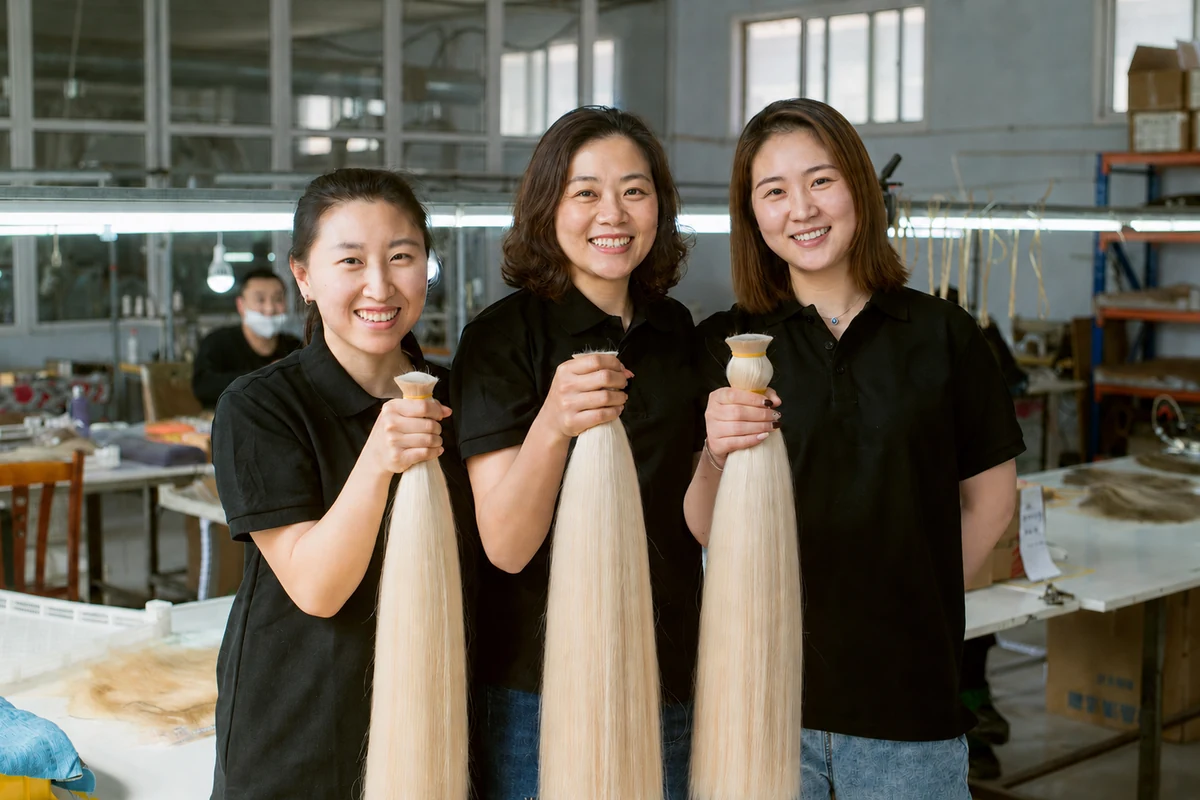 Epoche hair extension manufacturing team in the factory